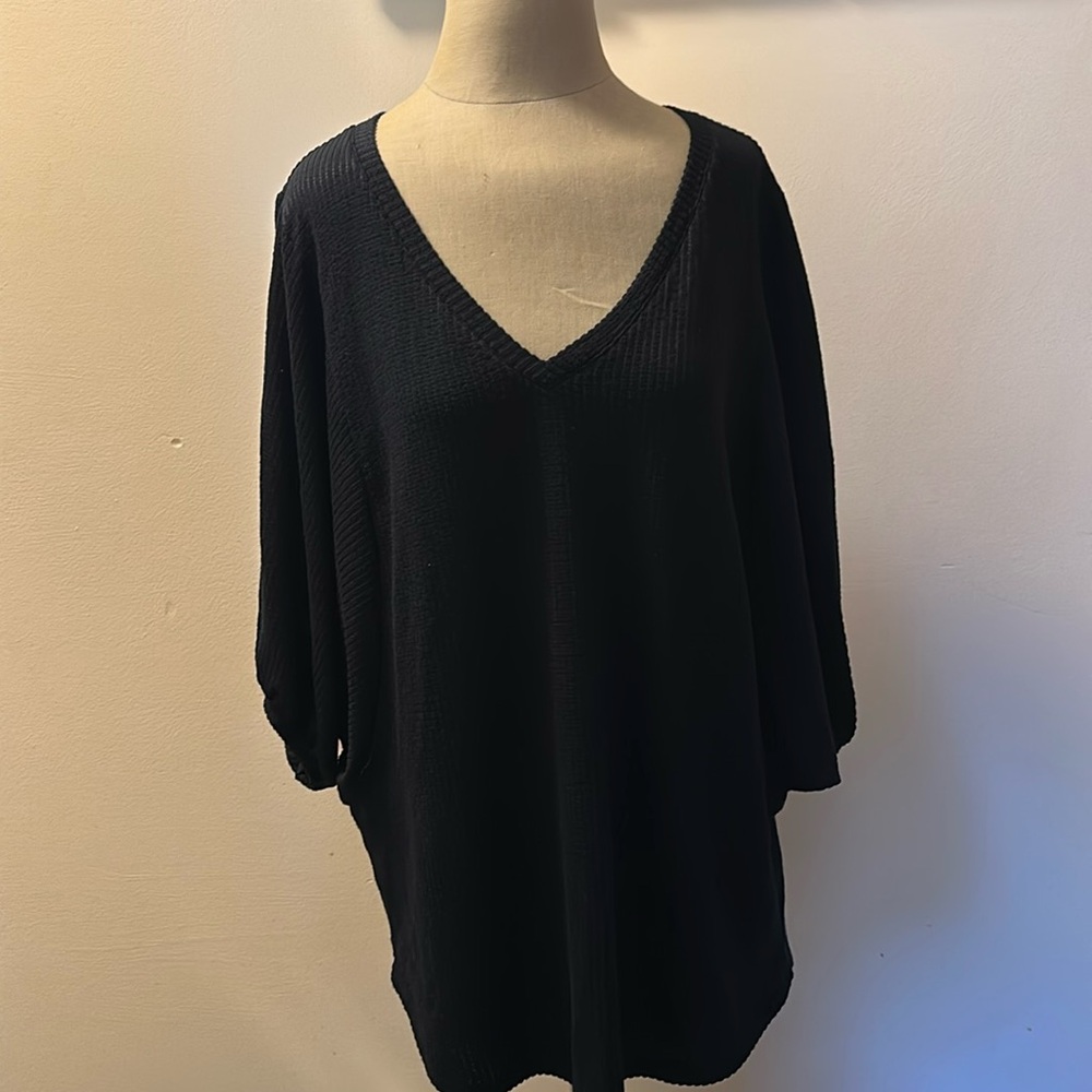 LuLaRoe Renee Navy size medium